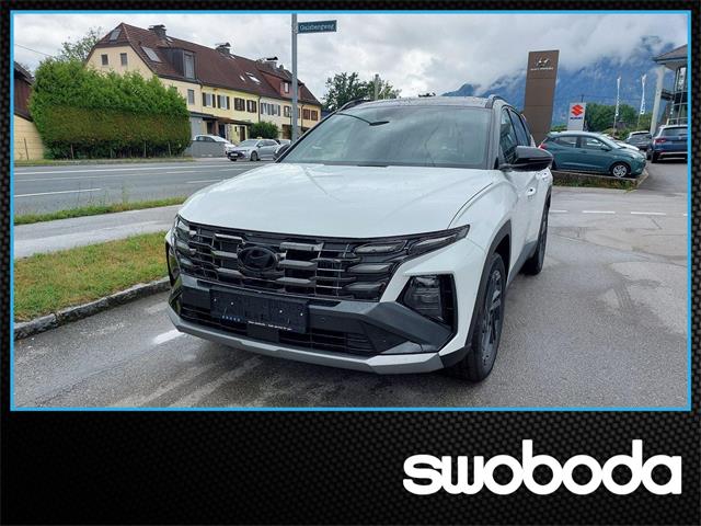 Hyundai Tucson - � 44980